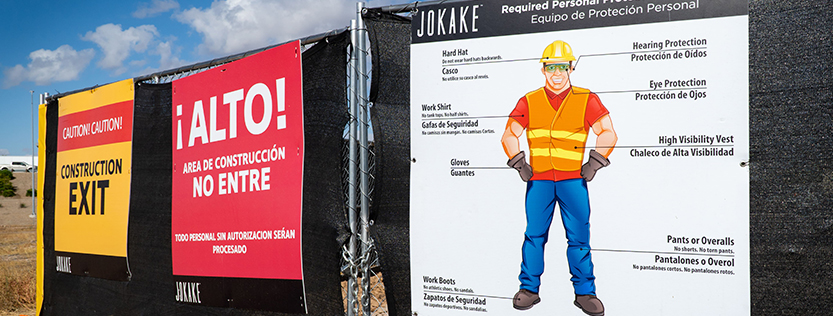 Mesh fence wraps with Construction Signage for Jokake