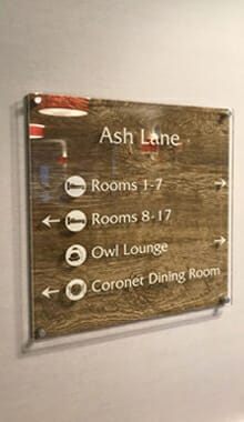 PRI Blog - Top 5 Reasons Hotels & Restaurants - Directional Signage Directional Signage Print Graphics for Hotels